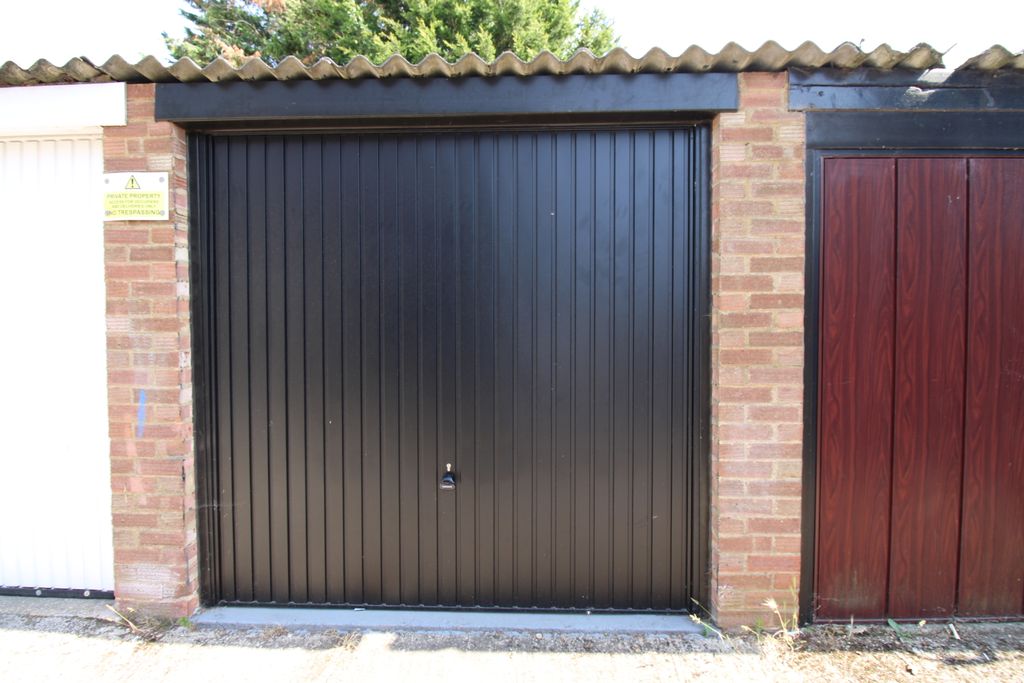 Property photo 1 of 3 Img_5497