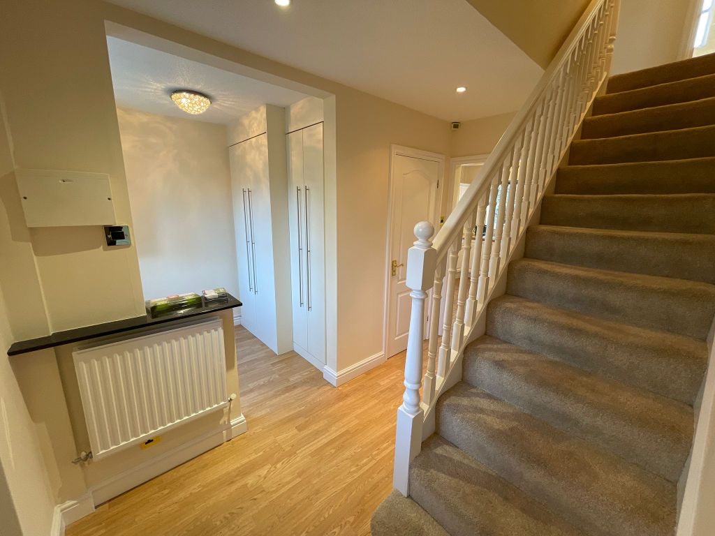 Property photo 3 of 31