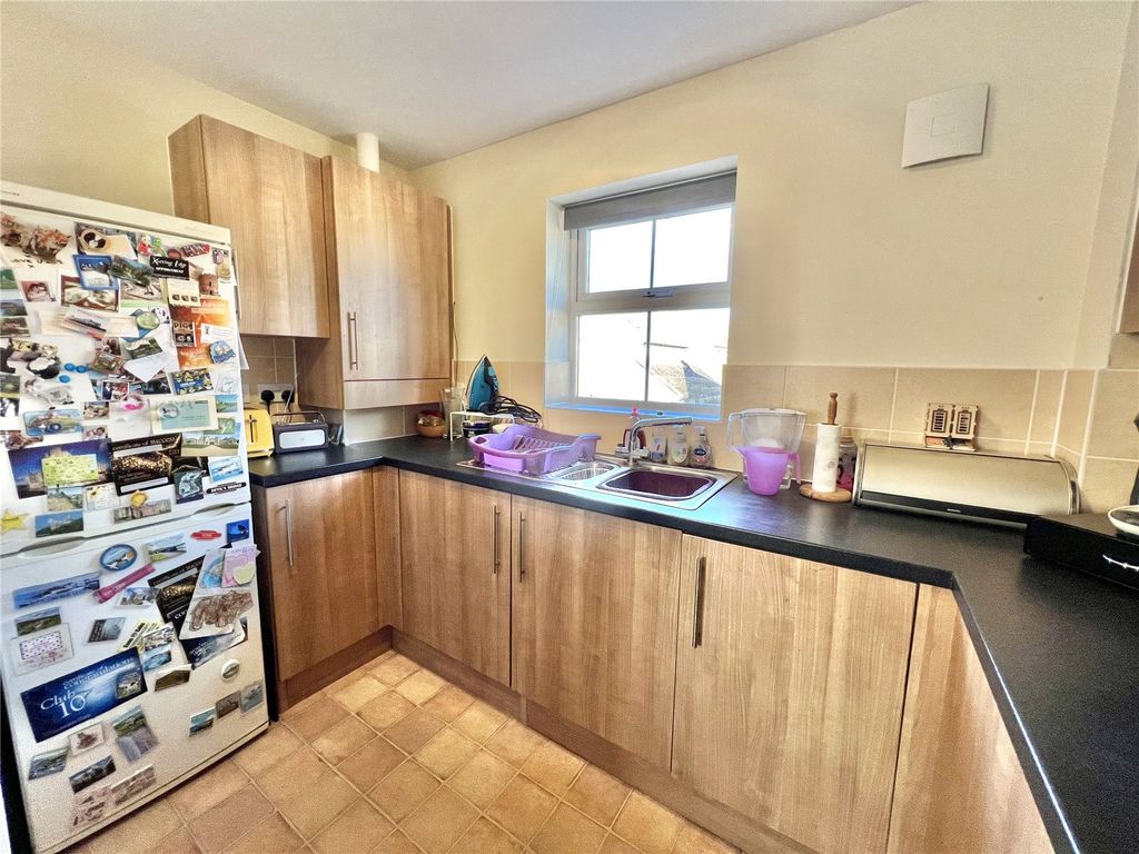 Property photo 2 of 8 Picture No. 05