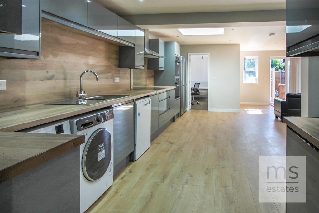 Property photo 1 of 13 Img_0142.Jpg