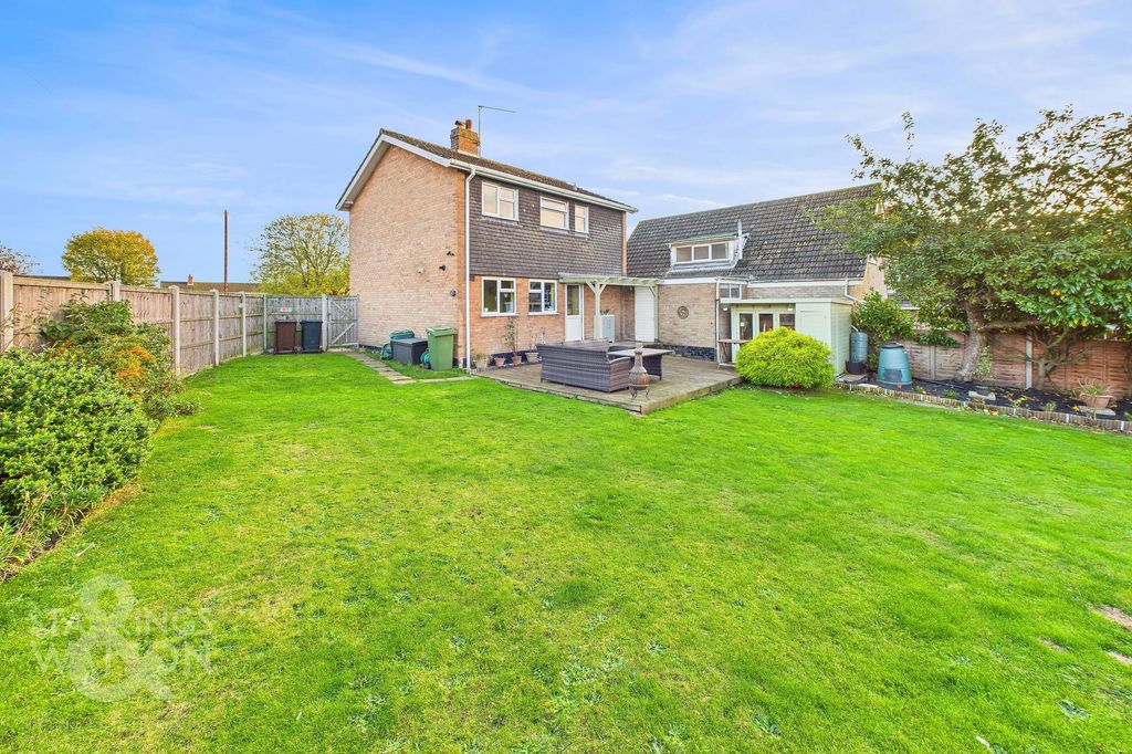 Property photo 1 of 22