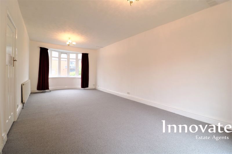 Property photo 2 of 12 Photo 13