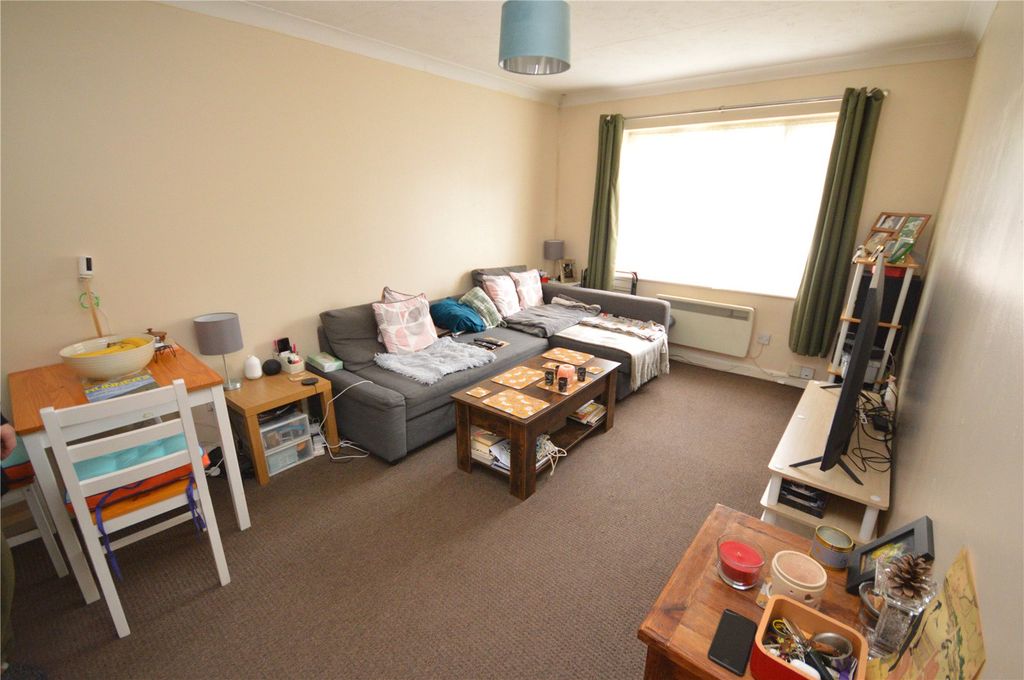 Property photo 2 of 7 Picture No. 06