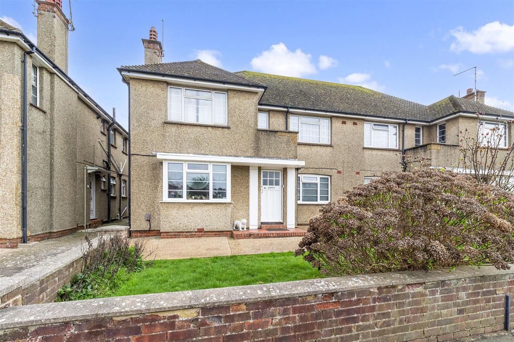 Property photo 1 of 11 20 Anscombe Road