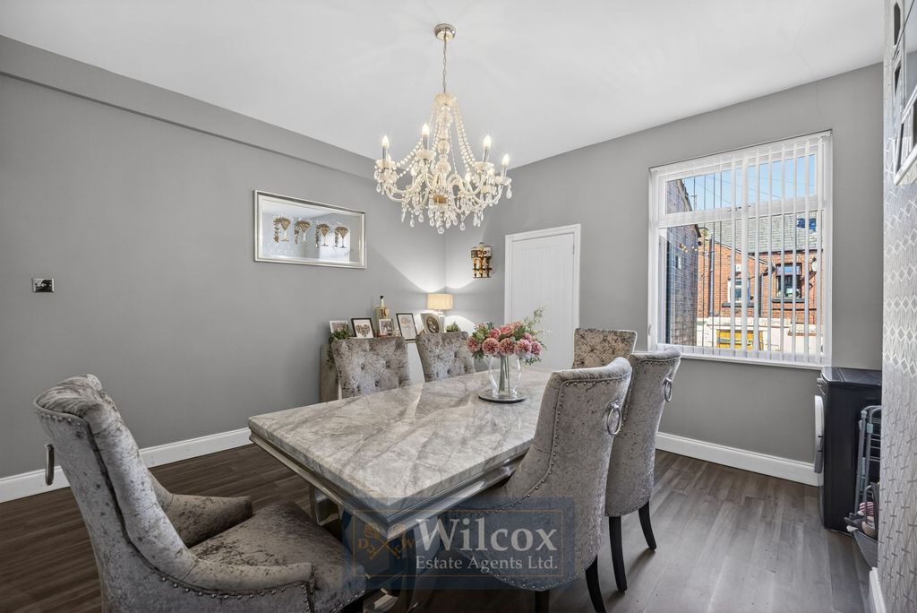 Property photo 3 of 25