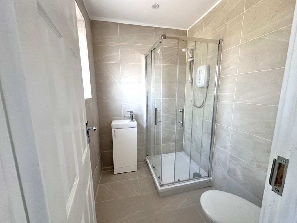 Property photo 3 of 6 Image