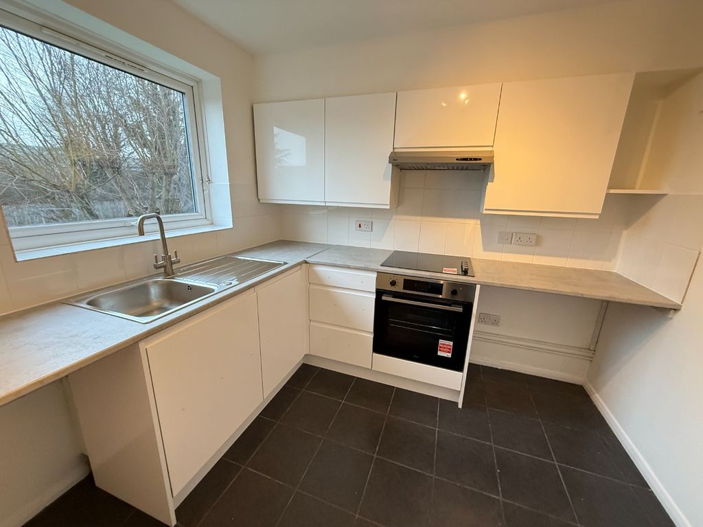 Property photo 2 of 6 4624461