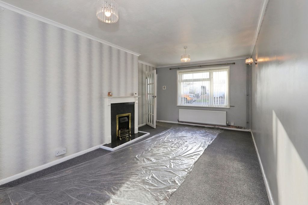 Property photo 2 of 20 Pbox-Img.Jpg