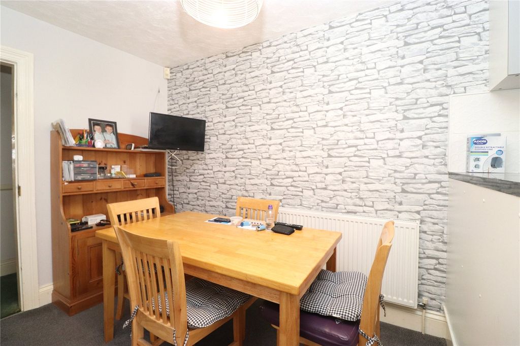 Property photo 2 of 13 Picture No. 02