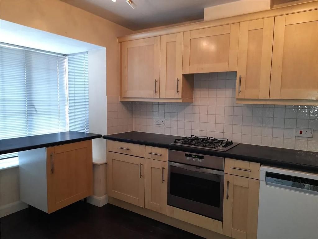 Property photo 2 of 7 Photo 2