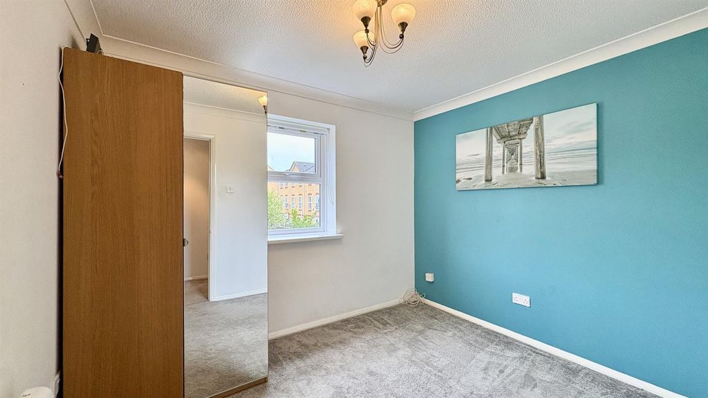 Property photo 3 of 9 6A1Accf9Ab00335B0c5c2182_7A48Bcb77Adabbba7A10058d0