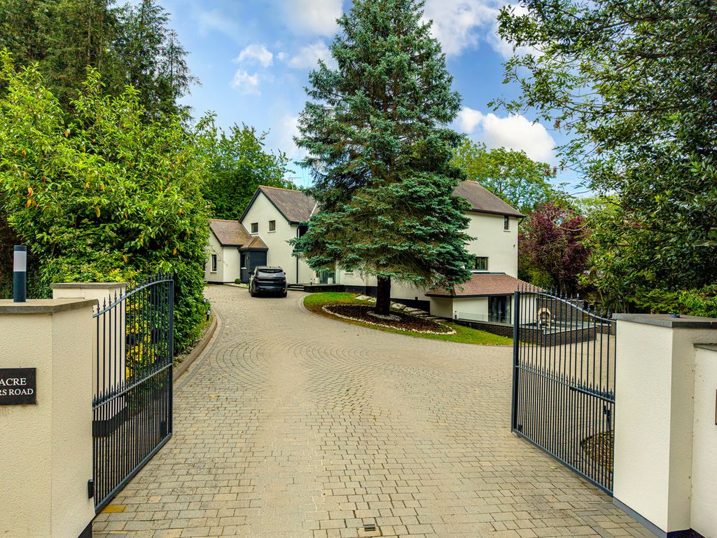 Property photo 1 of 50