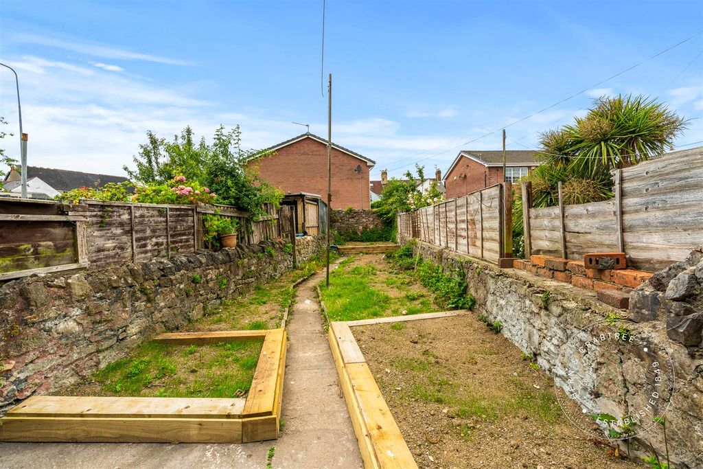 Property photo 2 of 29 Glamorgan-Street-24.Jpg