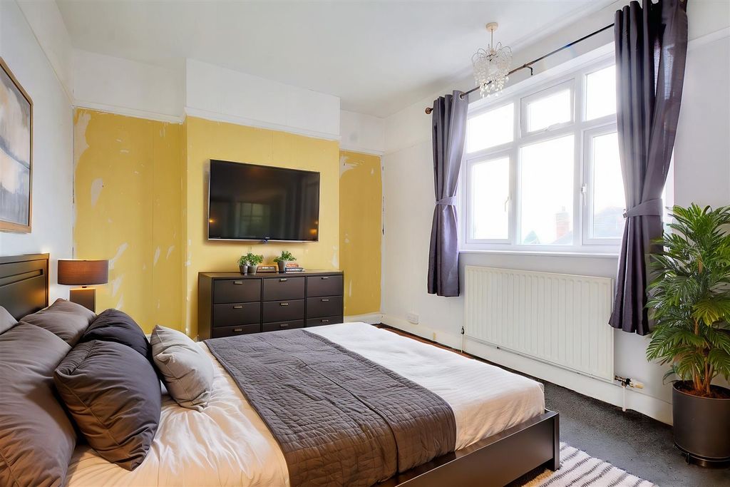 Property photo 3 of 18 Bedroom One - Virtual Furnishing