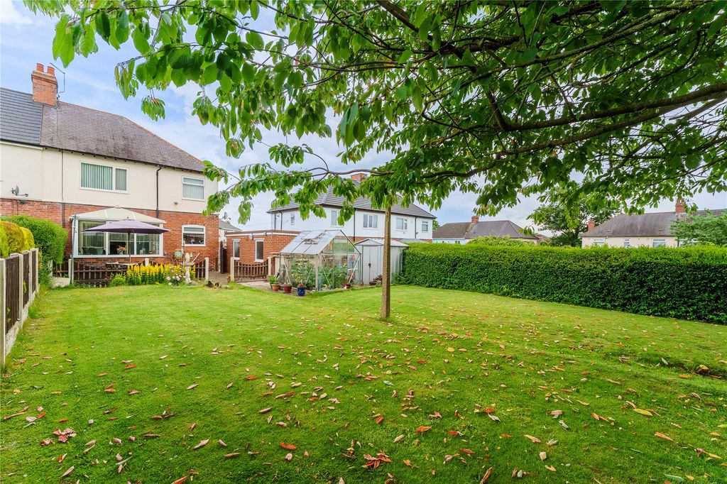 Property photo 2 of 26 Picture No. 48