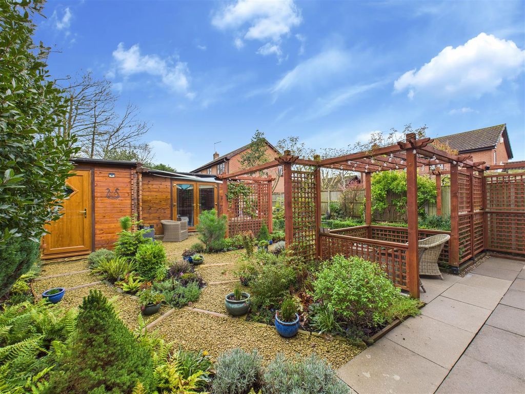 Property photo 3 of 23 Outside