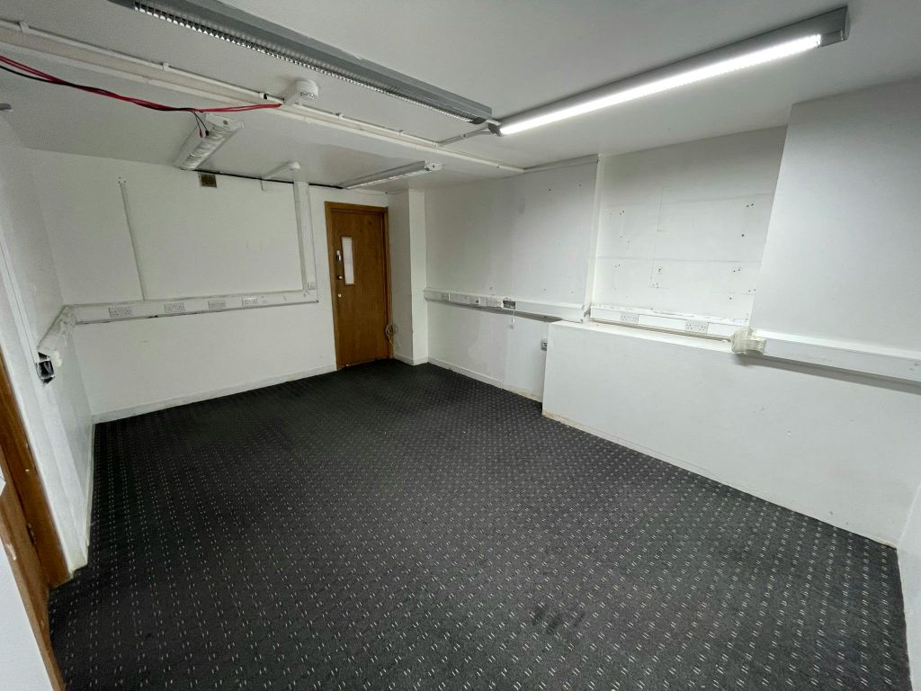 Property photo 3 of 9 Img_1226.Jpeg