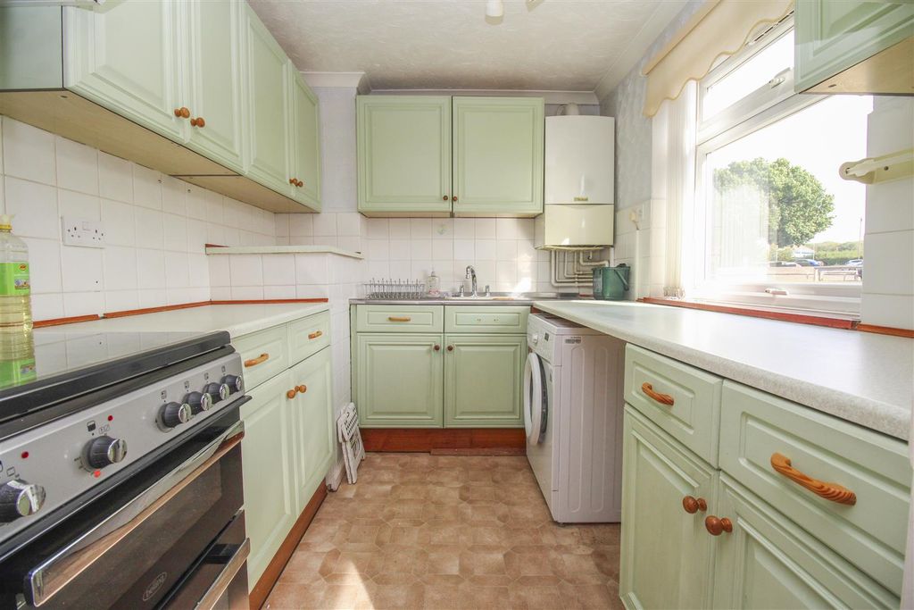 Property photo 3 of 8 Img_9665.Jpg