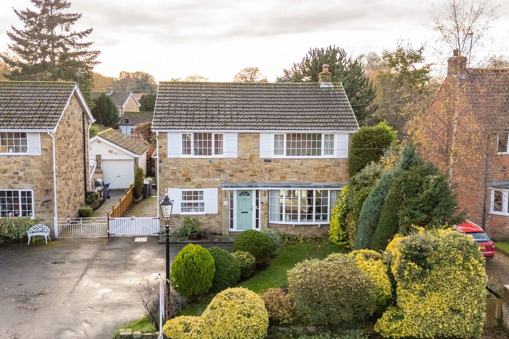 Property photo 1 of 19