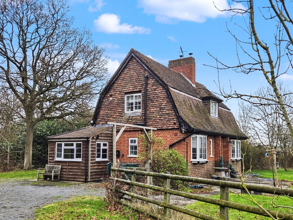 Property photo 2 of 24