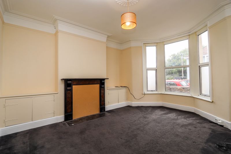 Property photo 2 of 14 Sitting Room