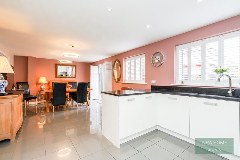 Property photo 3 of 24 Photo 18