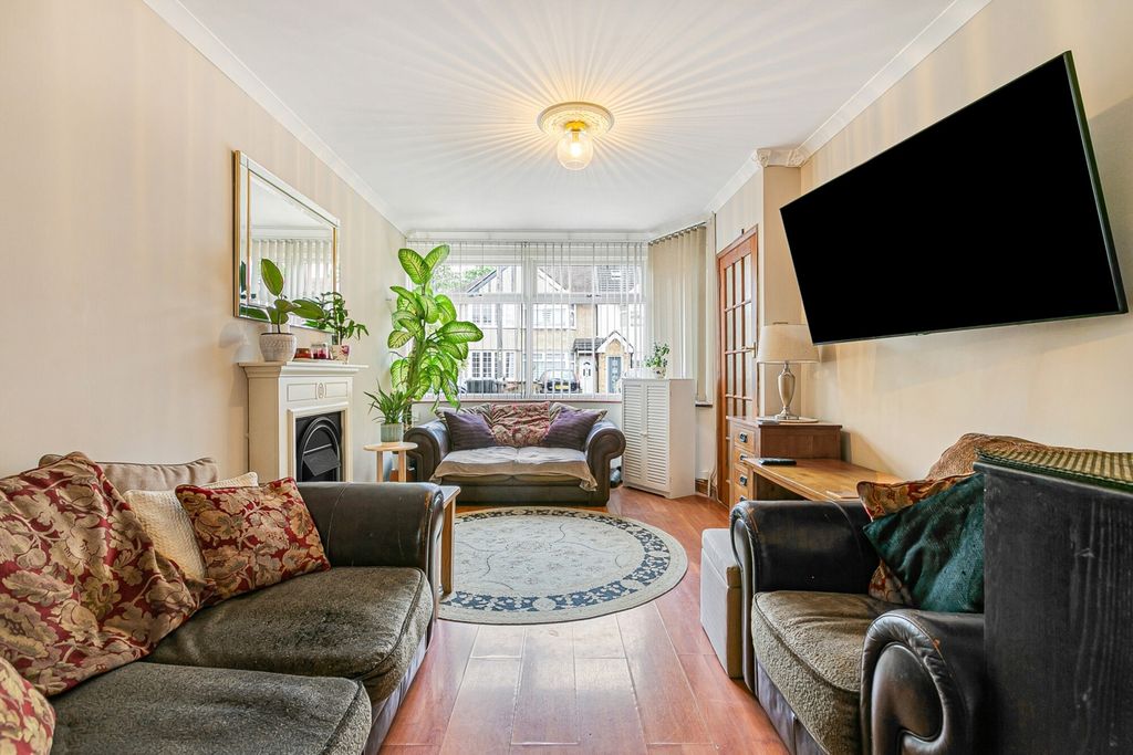 Property photo 2 of 9 Reception Room