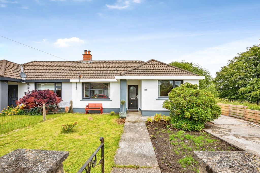 Property photo 1 of 18 Pbox-Img.Jpg