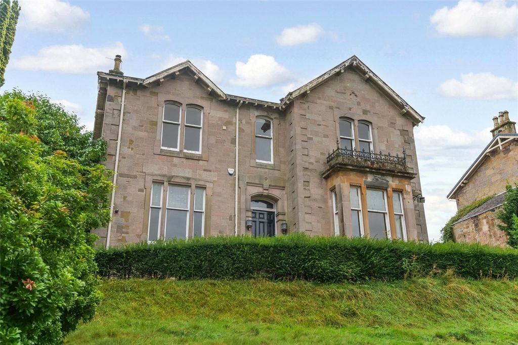 Property photo 1 of 26 Picture No. 32
