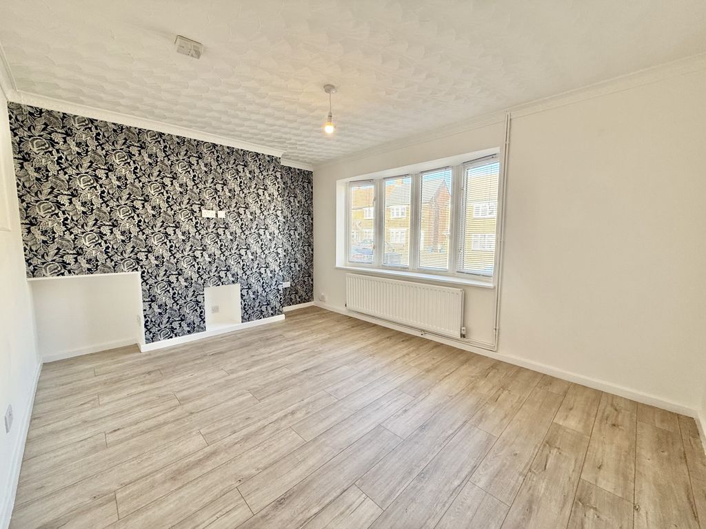 Property photo 3 of 22 Img_7166