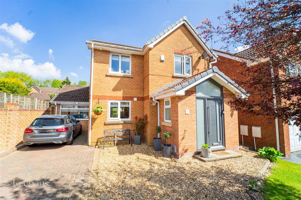 Property photo 3 of 28 External-1.Jpg