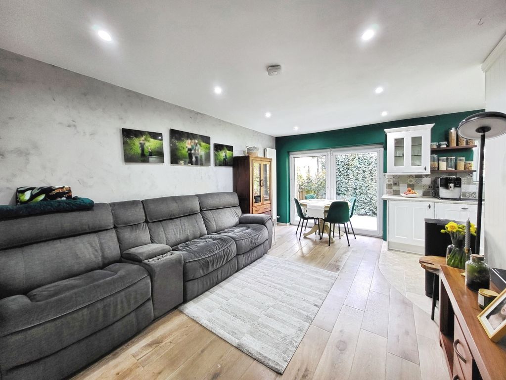 Property photo 3 of 16 Living Area