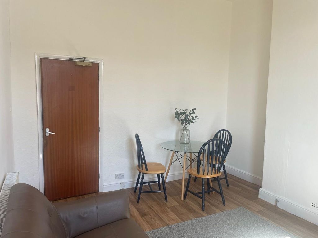 Property photo 2 of 18 Filey 36A (2).Jpg