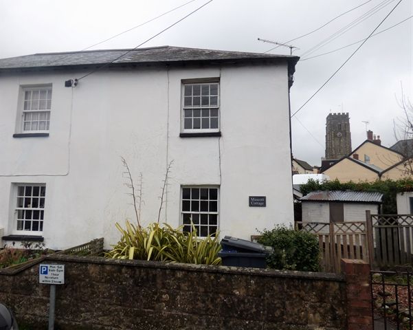 Property photo 1 of 5