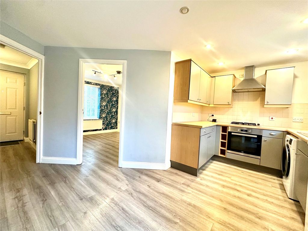 Property photo 3 of 13 Picture No. 33