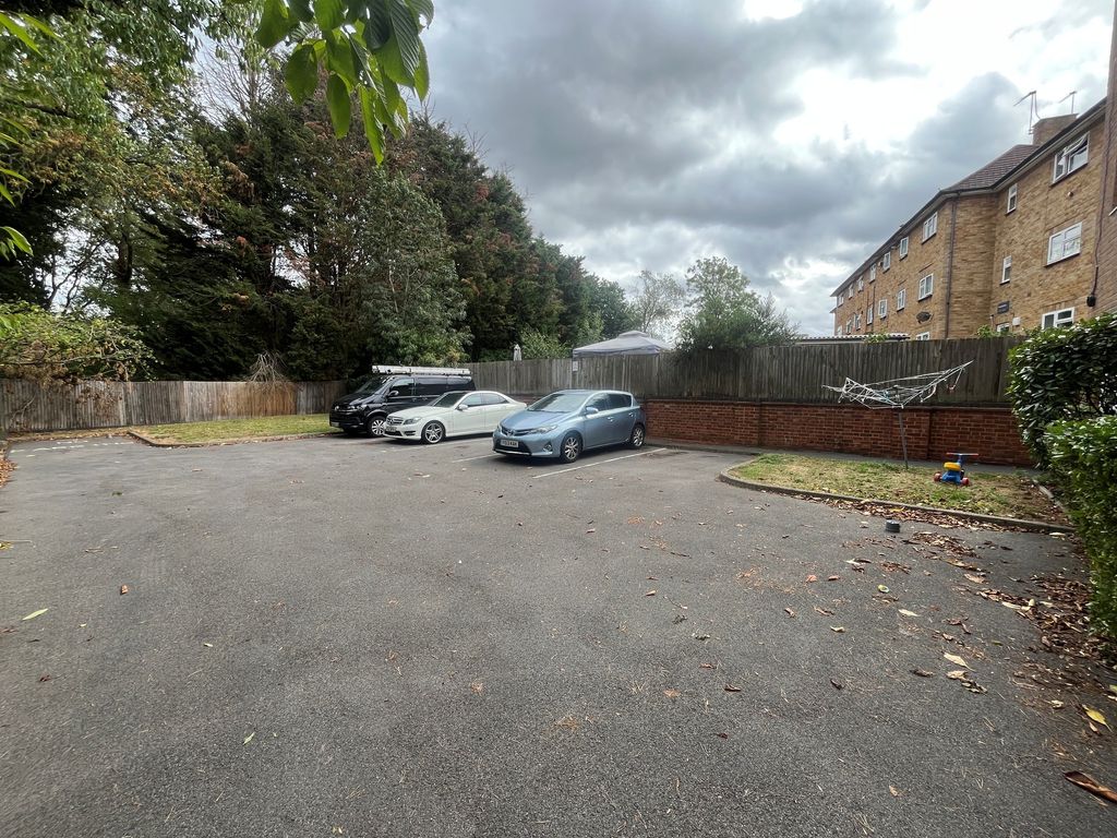 Property photo 2 of 10