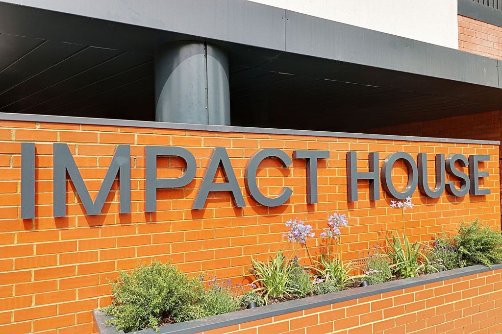 Property photo 2 of 11