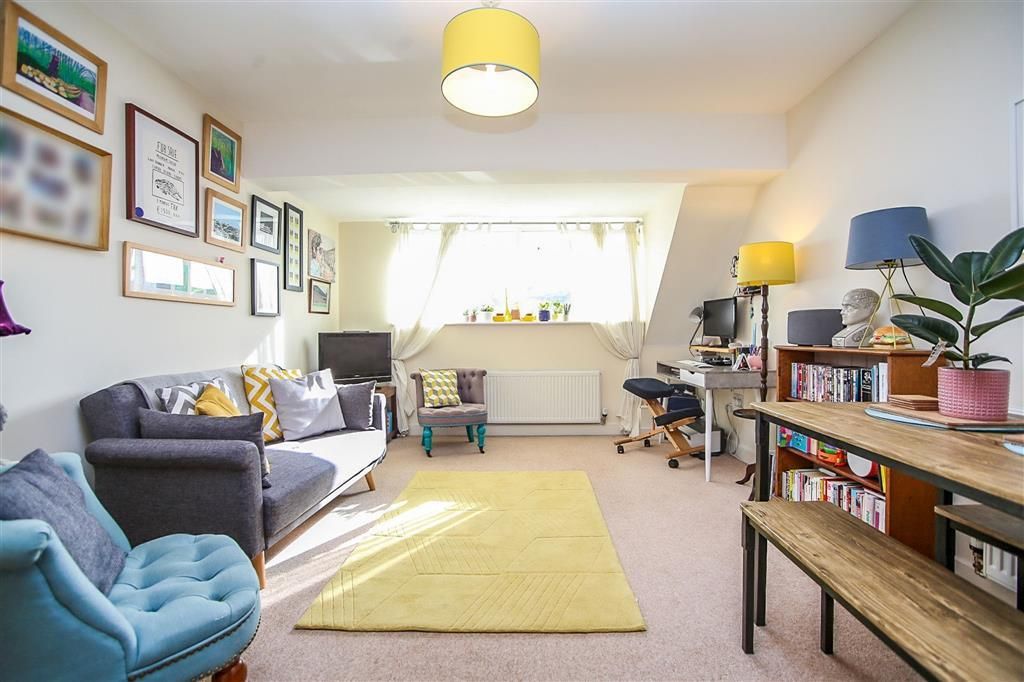 Property photo 3 of 8 Living Room