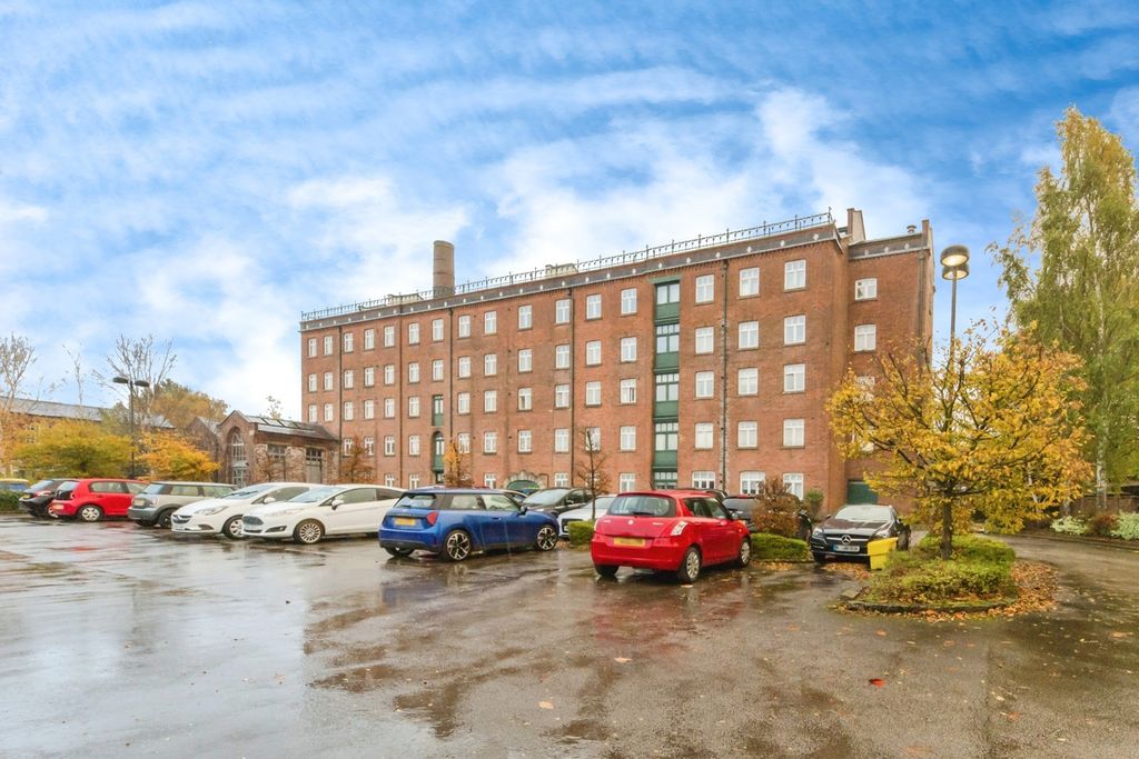 Property photo 1 of 17 Photo