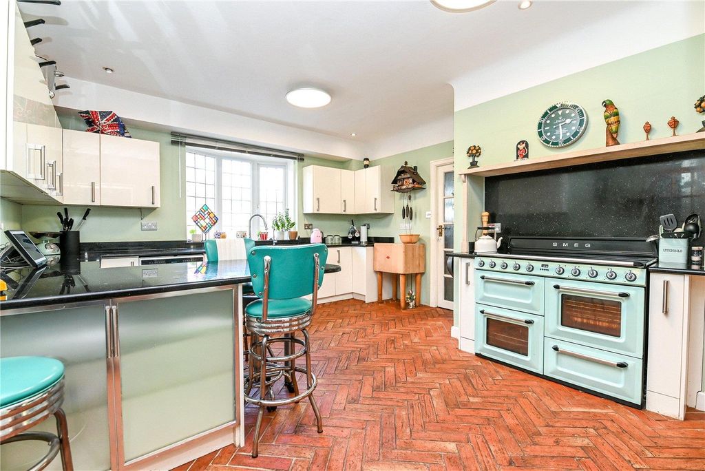 Property photo 2 of 51 Picture No. 59