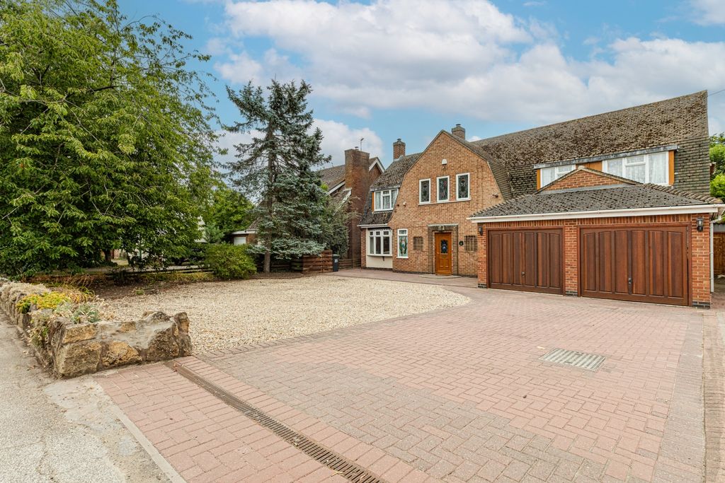 Property photo 1 of 31 Image 40