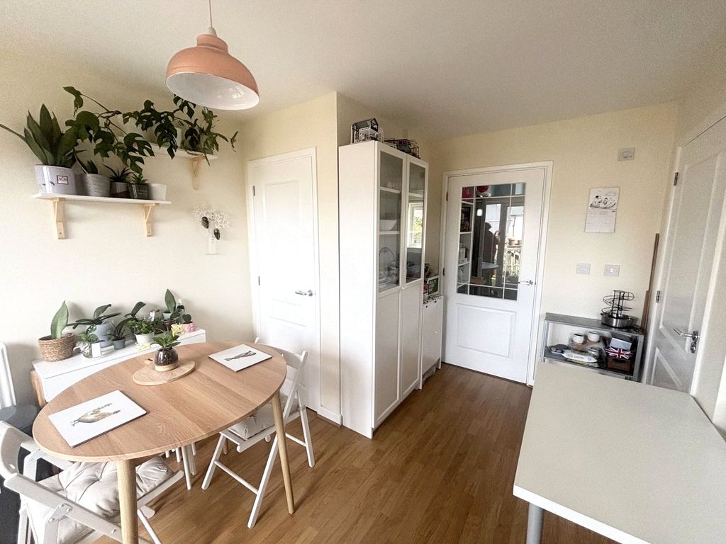 Property photo 3 of 17 Picture No. 32