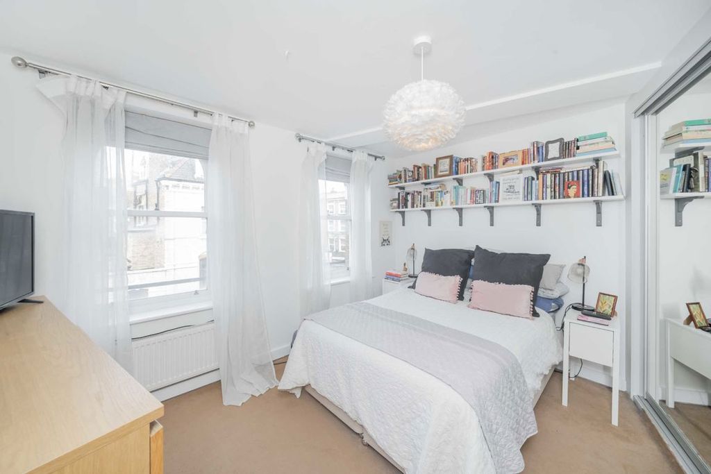 Property photo 2 of 3