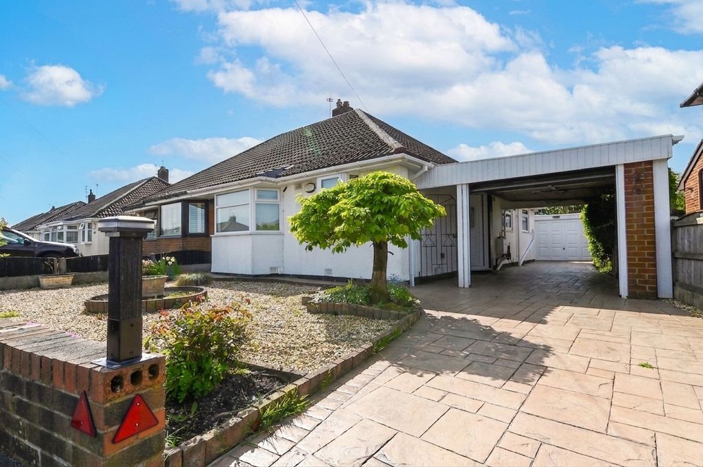 Property photo 1 of 13