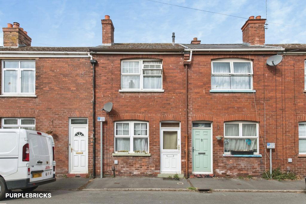 Property photo 1 of 13