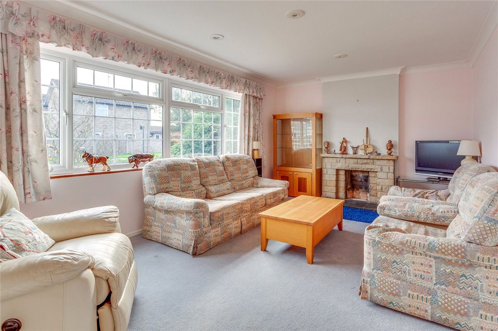 Property photo 3 of 16 Picture No. 26