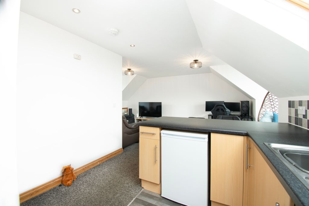 Additional image 11 of 2 bed flat for saleMain Road, Hillside DD10