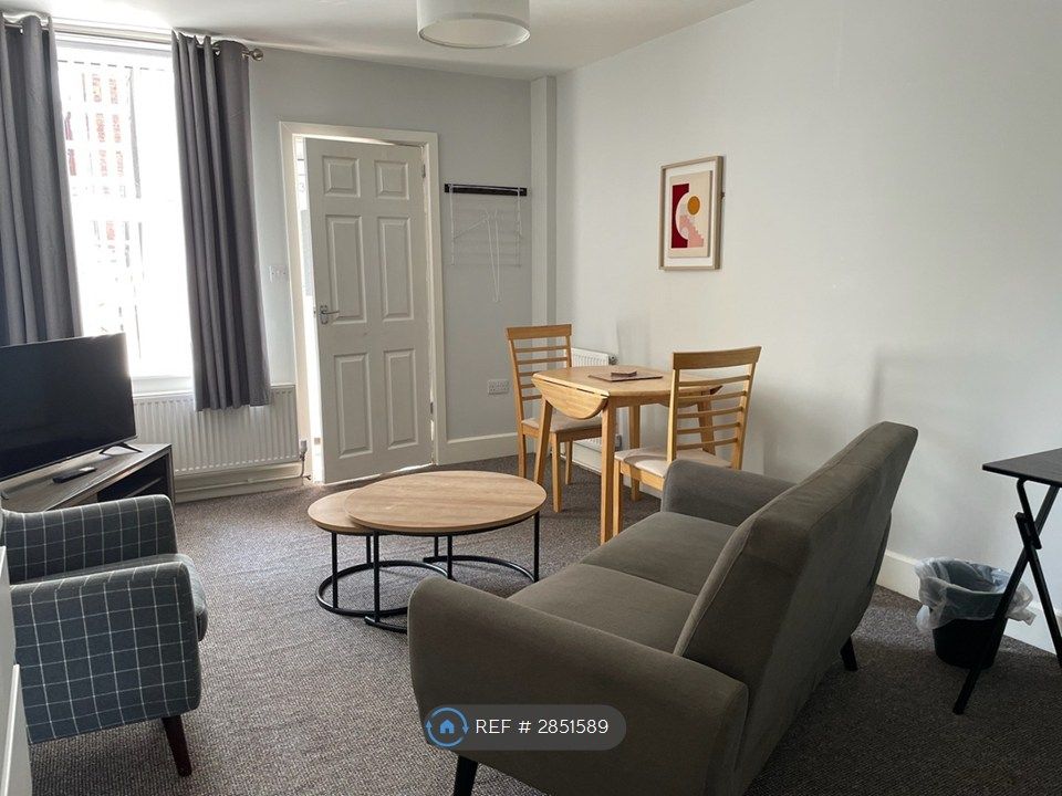 Property photo 1 of 10 Lounge/Dining Room