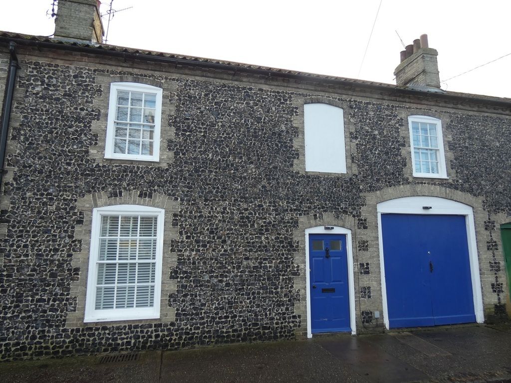 Property photo 1 of 28