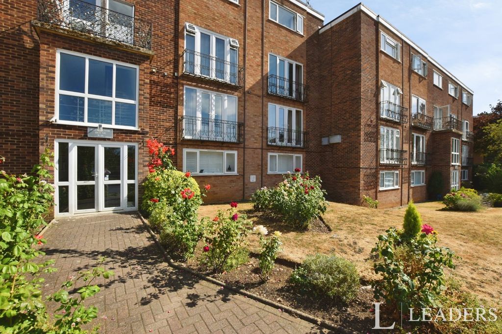 Property photo 1 of 8 Pbox-Img.Jpg